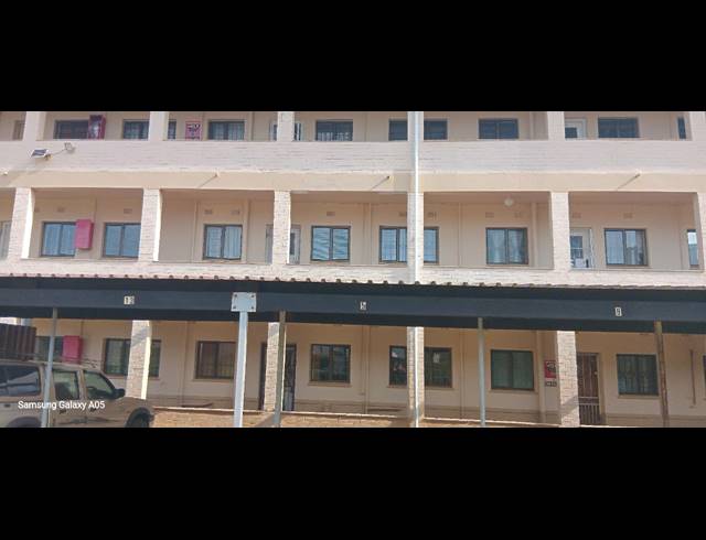 2 BEDROOM SECTIONAL TITLE FOR SALE IN RAMSGATE